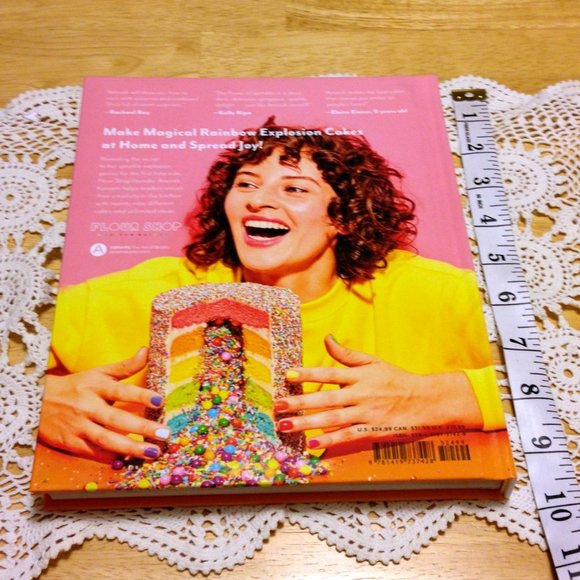 Sprinkles fun Cake Book - Picture 9 of 11